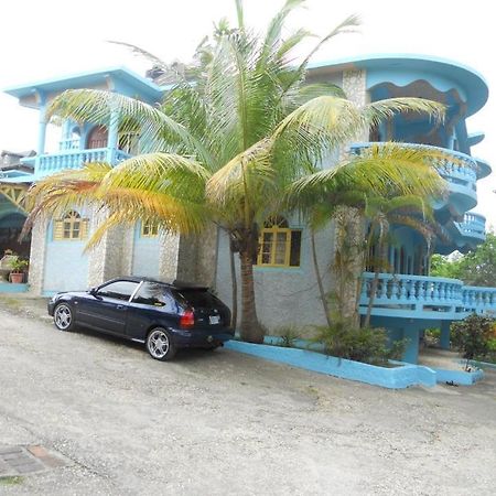 Cotton Tree Hotel Negril Buitenkant foto